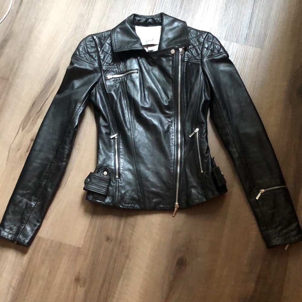 Leather jacket - Picture 6 of 10